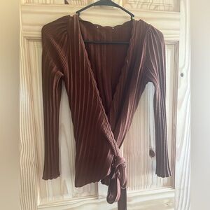 Sézane Brown Wrap Top Size Medium